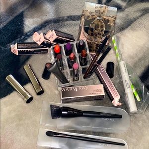 MaryKay Lot